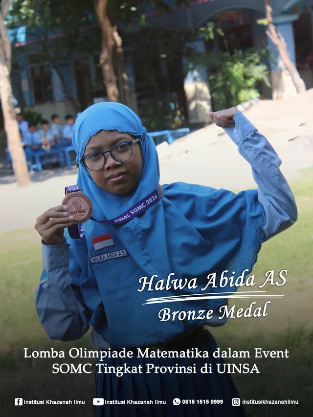 Dokumentasi prestasi Khazanah Ilmu, foto 4. Keterangan prestasi tercantum pada poster.