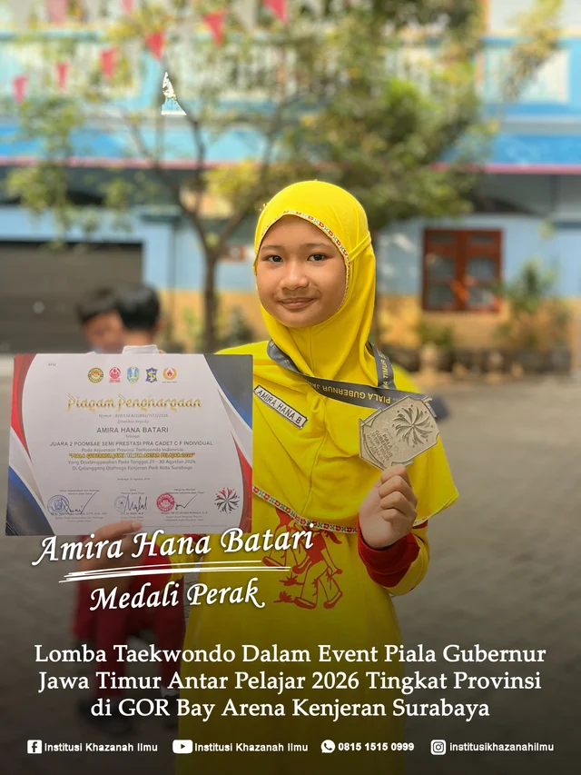 Dokumentasi prestasi Khazanah Ilmu, foto 16. Keterangan prestasi tercantum pada poster.